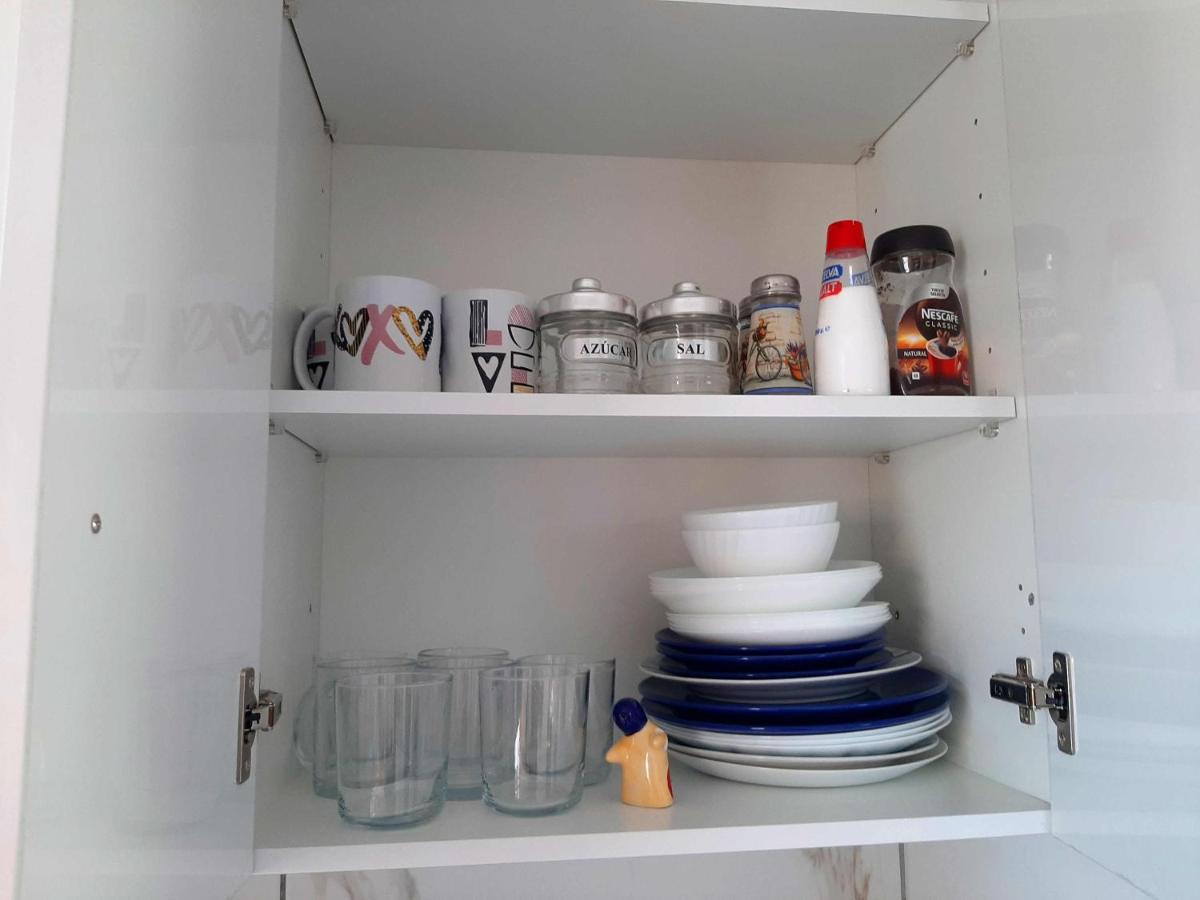 Centrally Located Apartment Close To The Ocean. Arona  Bagian luar foto
